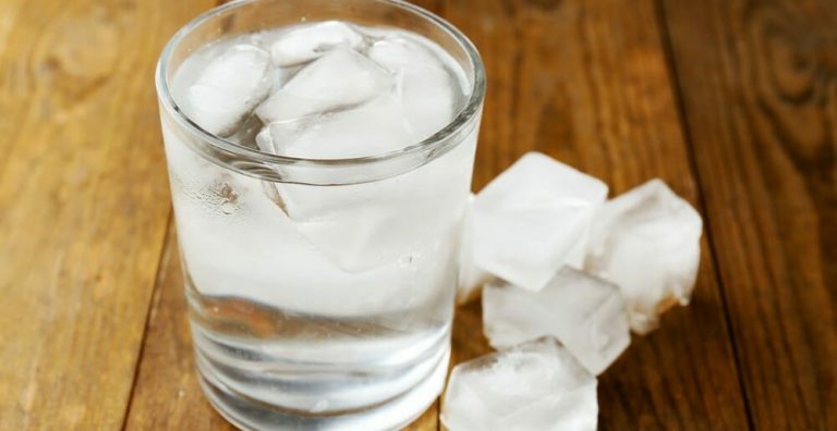 Eau-froide-fait-maigrir-1000×516
