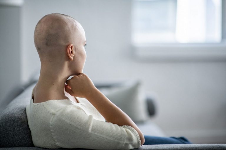pauvres-moins-armes-contre-le-cancer