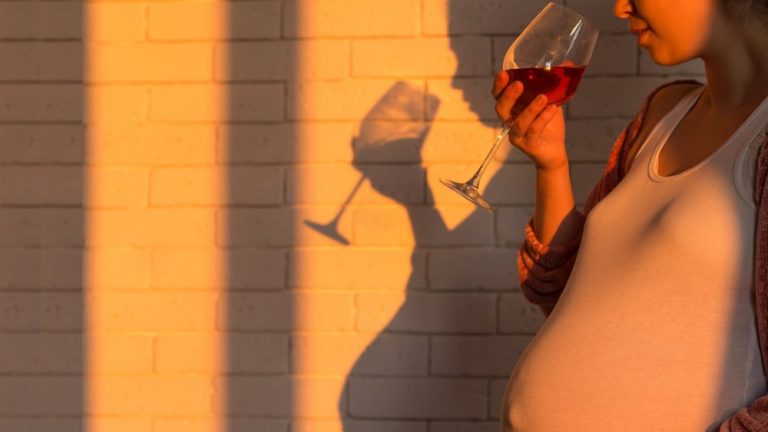 syndrome-alcoolisation-foetale
