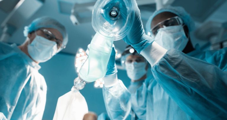 zoom-sur-le-metier-d-anesthesiste-reanimateur