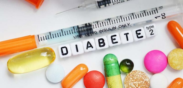 Syringe and medical drugs for diabetes, metabolic disease treatment