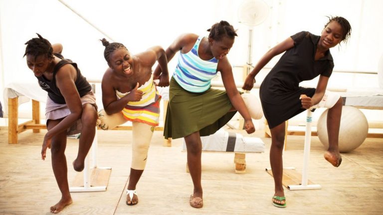 HAITI_Danseuses_-William-Daniels_1110x624l
