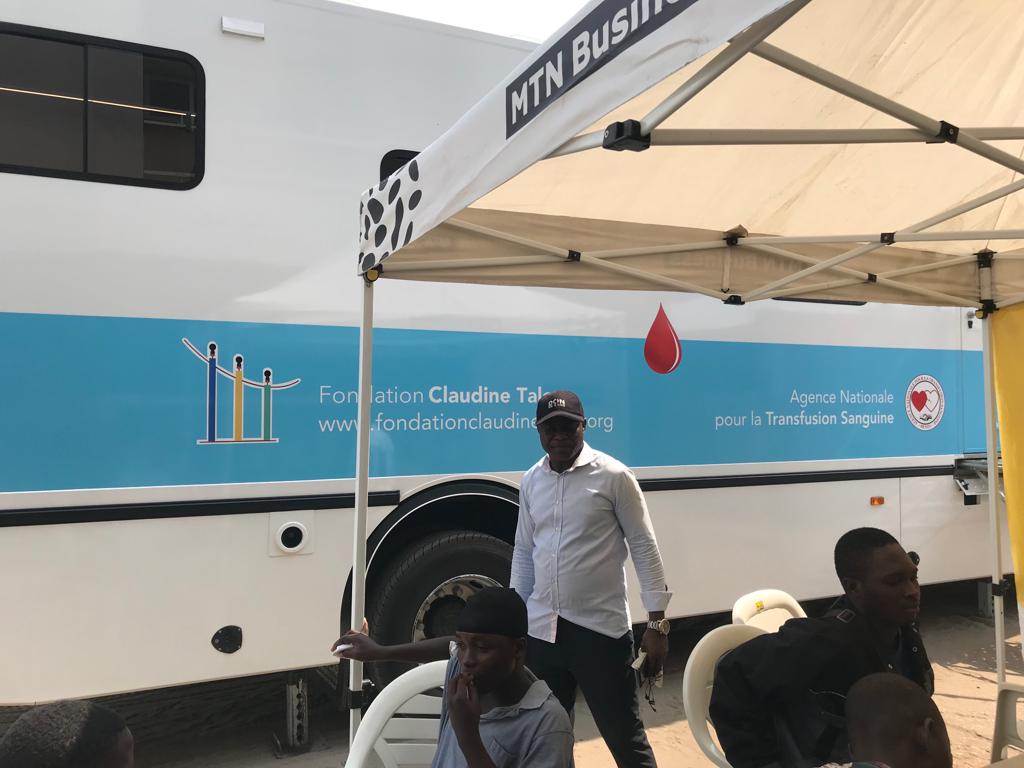 Couverture en transfusion sanguine : l’ONPB et la Fondation Claudine Talon se serrent les poignets pour relever le défi