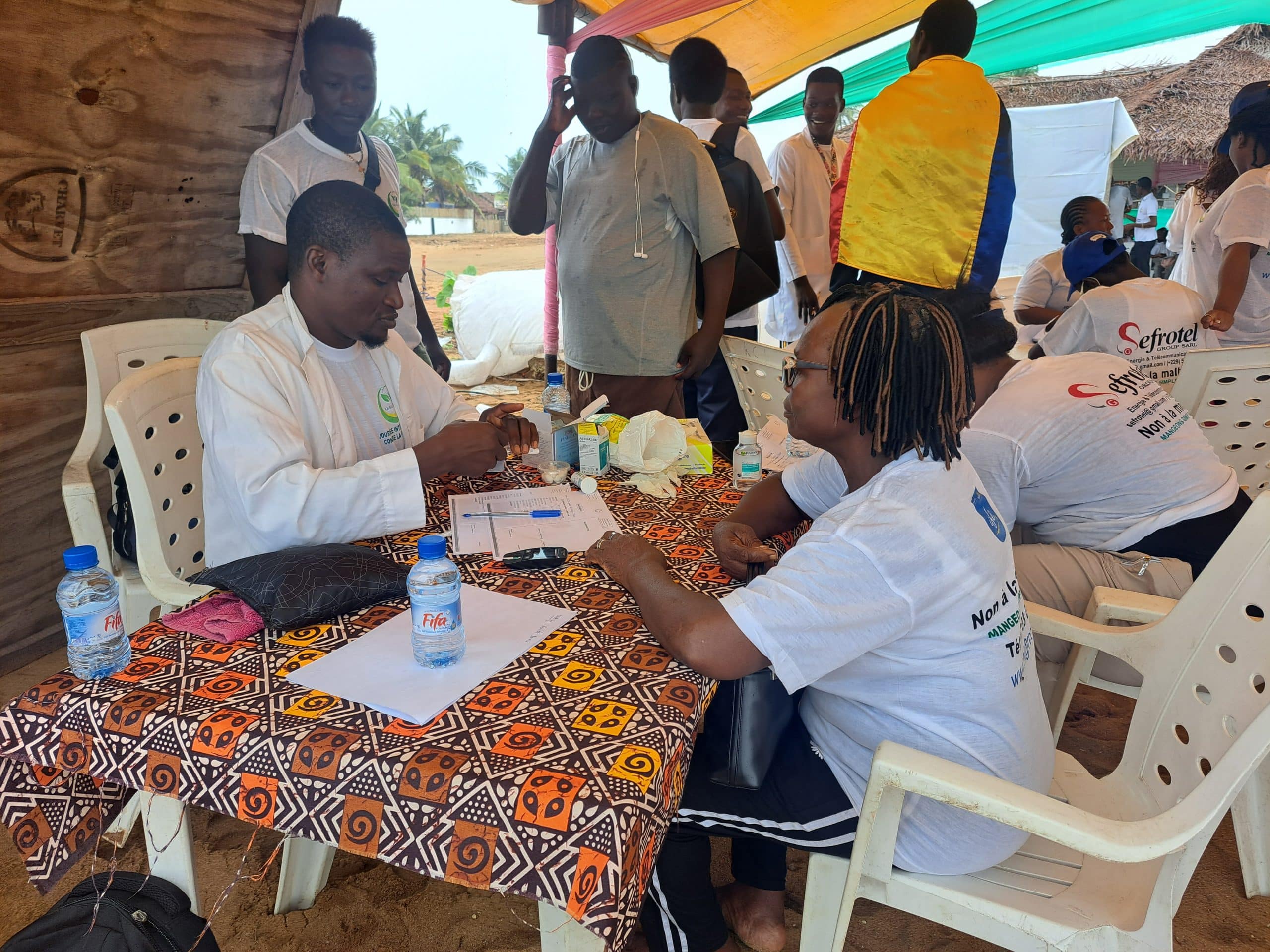 Journée mondiale de la malbouffe : Campagne d’informations et de dépistage à Cotonou