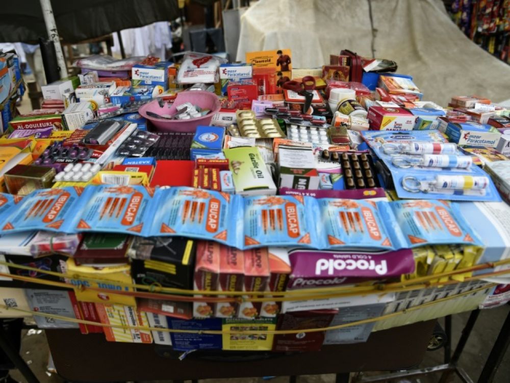 Atakpamé s&rsquo;active : le club RFI Togo intensifie la bataille contre les faux médicaments avec l&rsquo;acte 6 !