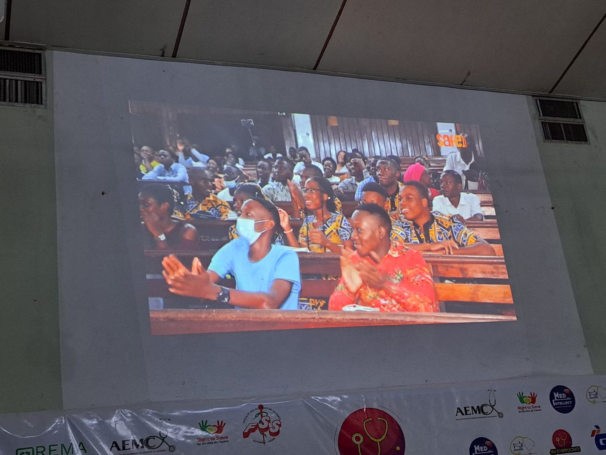 Jeu d’Hippocrate : un jeu de génie en herbe sur la médecine