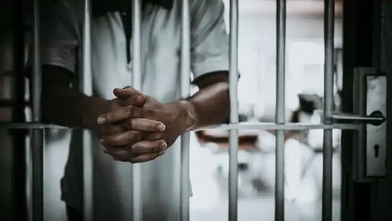 prison-douane