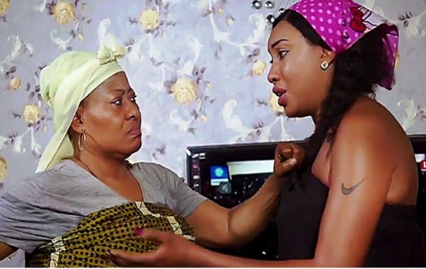 Vivre avec sa belle-mère : un cauchemar pour les jeunes femmes ?