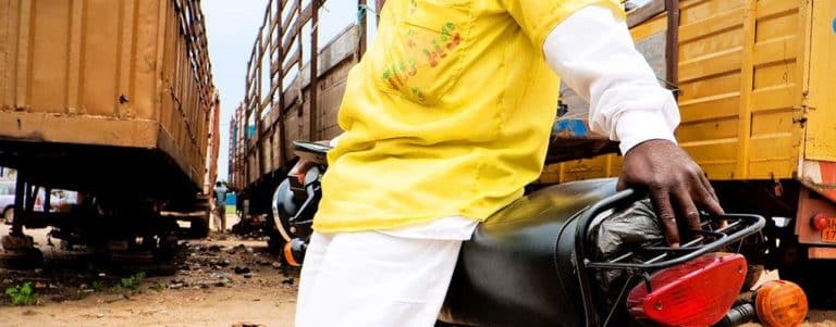 Image de l’article Tragédie à Adjagbo : Un conducteur de taxi-moto perd la vie dans des circonstances énigmatiques après avoir transporté les bagages d&rsquo;une cliente !